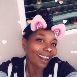 Meet your Posher, Donnicia